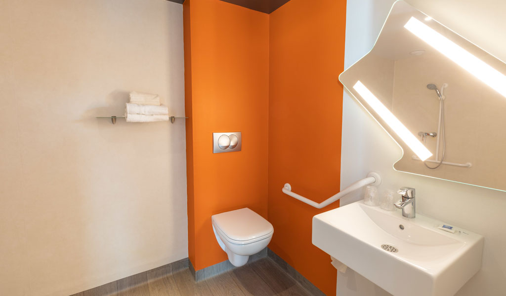 Reduced Mobility Rooms hotel rennes